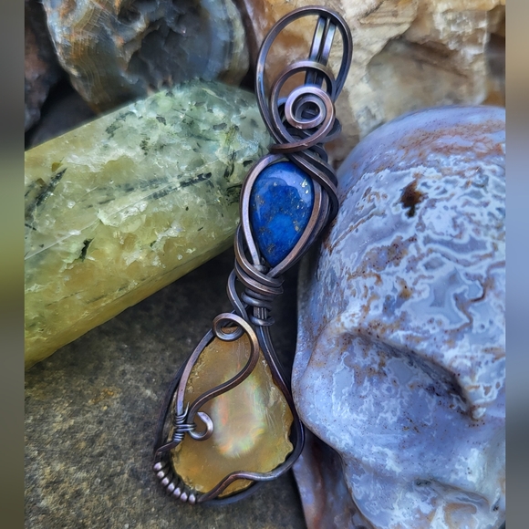 Lapis Lazuli & Welo Opal Wirewrap Pendant Necklace - Picture 3 of 3
